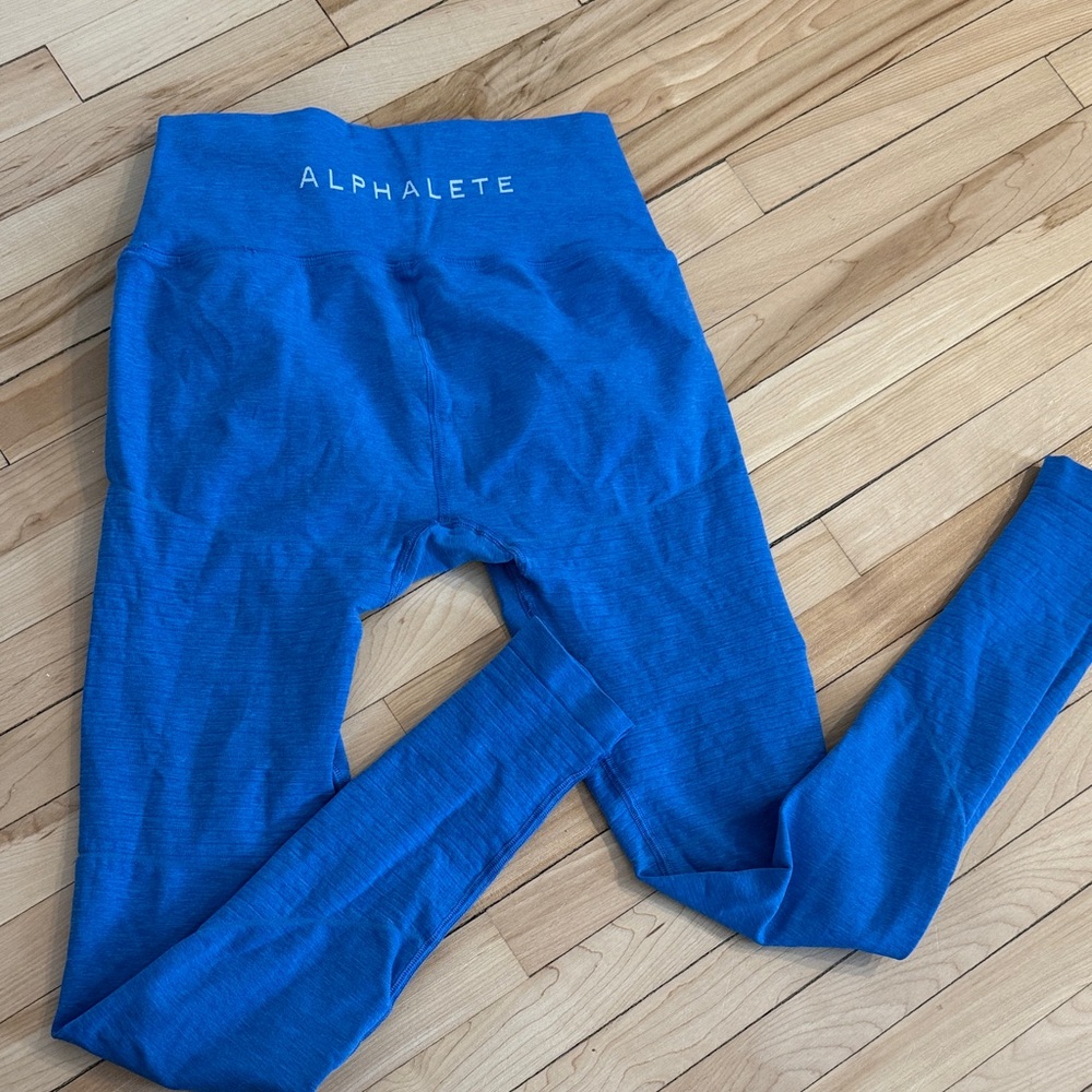 Alphalete Vibrant Blue Leggings